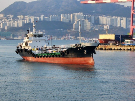 Ref. No. : BNC-PT-610-05 (M/T YEONG ROO),  PRODUCT TANKER