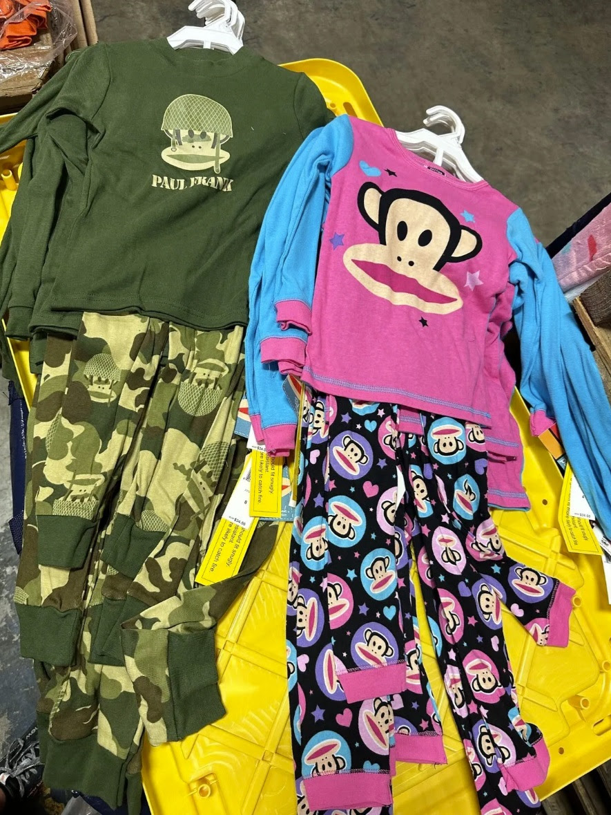 Paul Frank 2PC Kids Pajama Sets. 2200 Sets. EXW New York $4.95 Set.