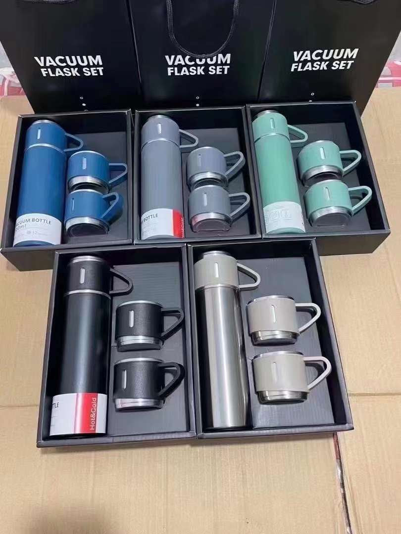 500Ml Stainless Steel Bullet Thermos Bottle. 1900 units. EXW Missouri $7.50 unit.