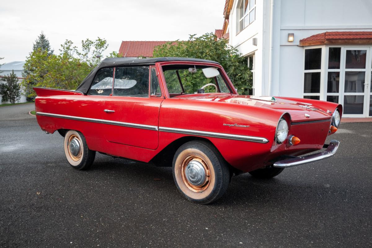  1962 Amphicar Model 770 