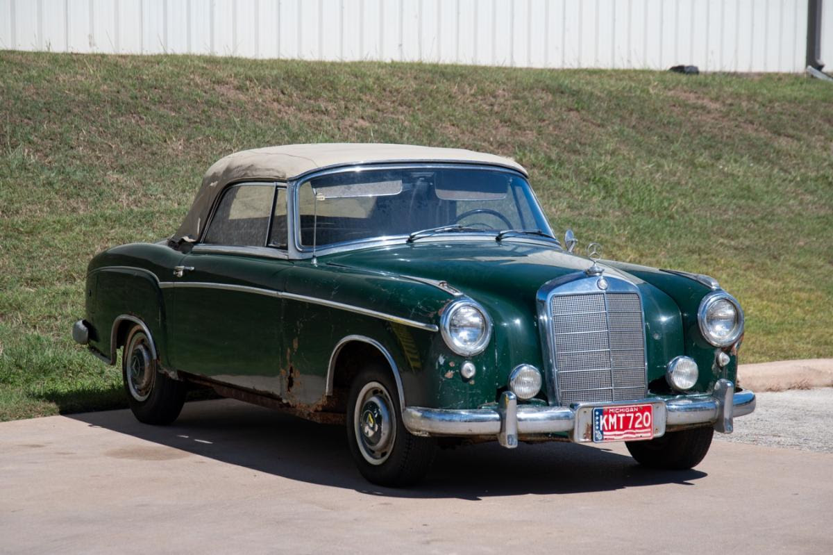  Original 1957 Mercedes-Benz 220S Ponton Cabriolet