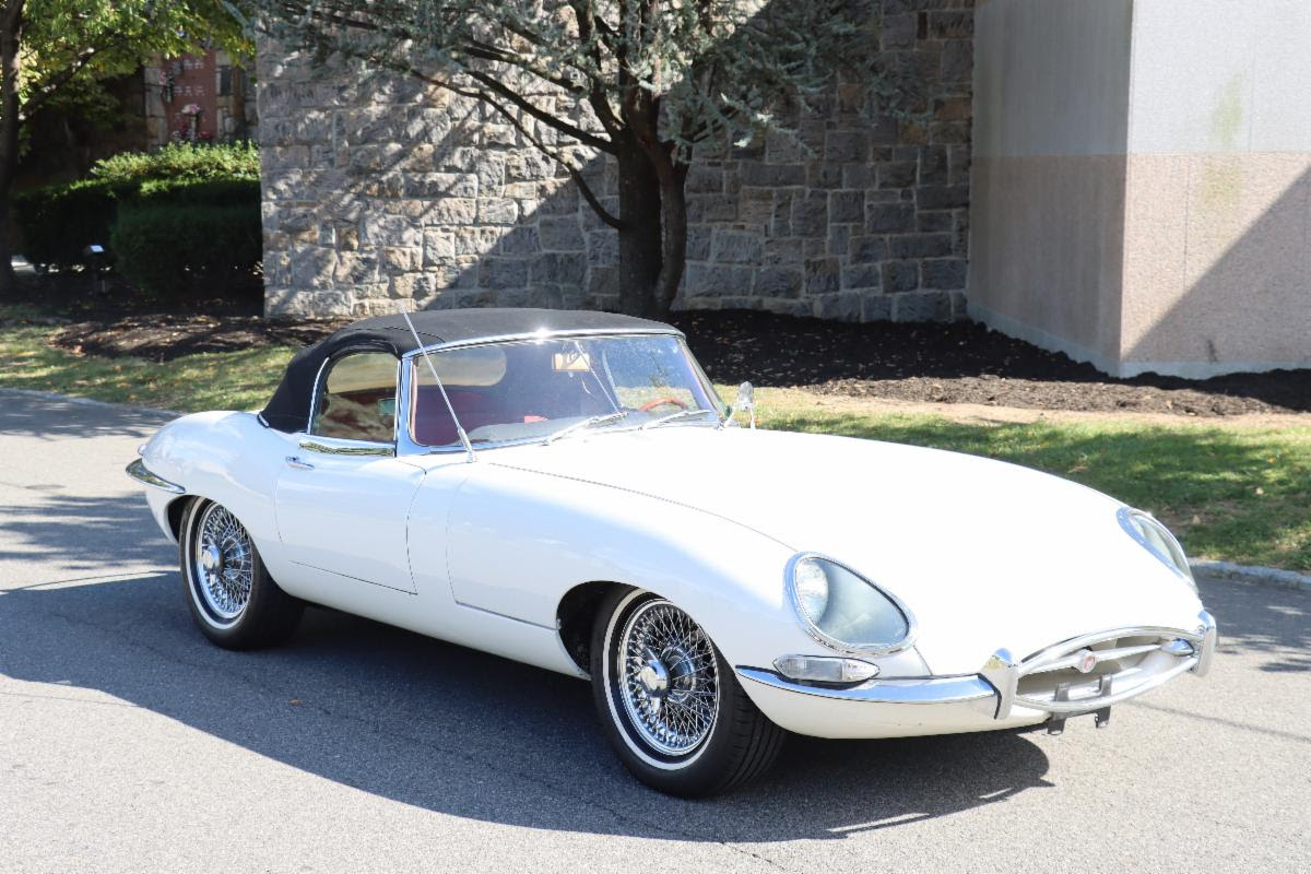  Single Family Owned ?1963 Jaguar XKE Series I 3.8 Roadster