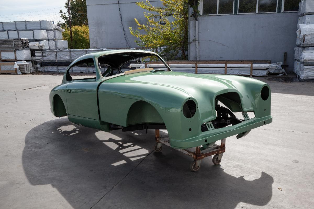 Left-Hand Drive 1954 Aston Martin DB2/4 Sports Saloon Project