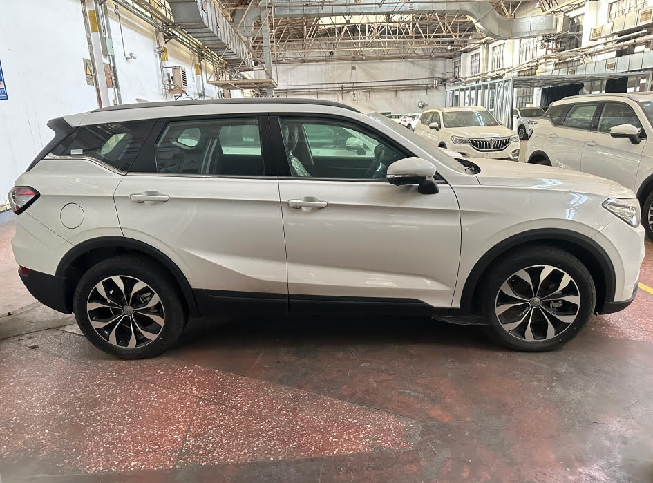 gasoline suv car quotation  For the gasoline suv car , attached is the data sheet attached for your reference , price is fob Qingdao price:9,950 USD/unit Moq 10 units