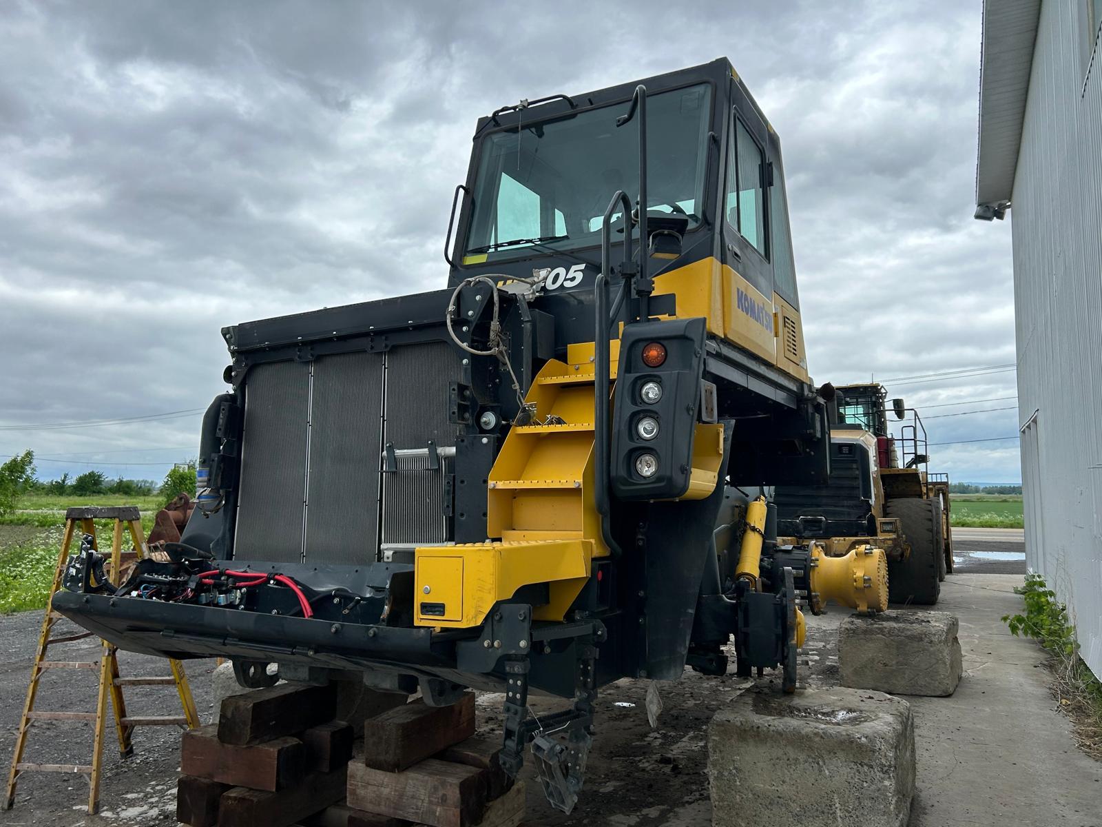 For Sale -2022 Komatsu HD405-8 Parts