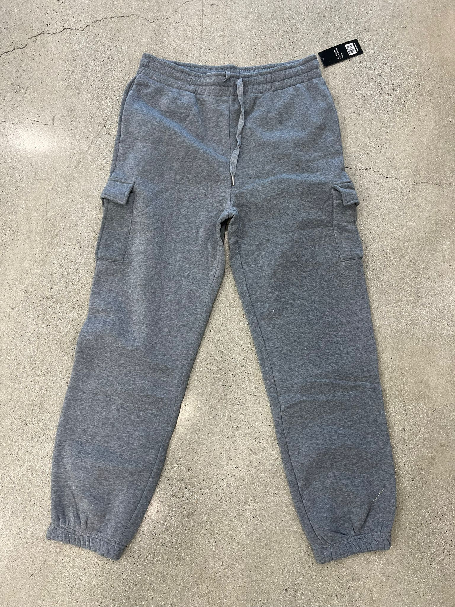 RUDOLPH Men’s fleece jogger with cargo pocket.  13,752 Pieces. EXW Los Angeles $3.95 Piece.  