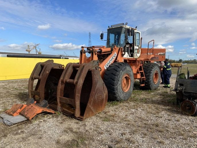 2000 Daewoo MG400-3P Wheel Loader