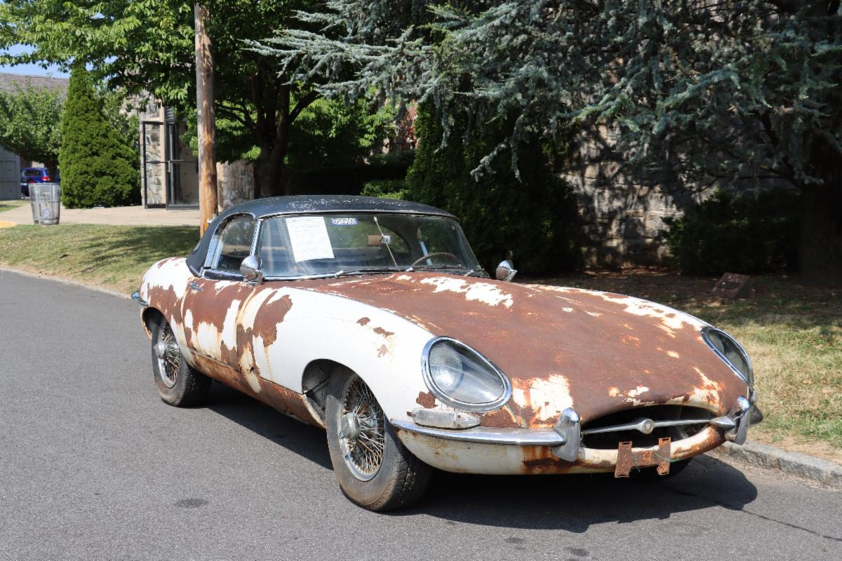 Dont miss out Rare Rare 1962 Jaguar XKE Series I 3.8 Roadster