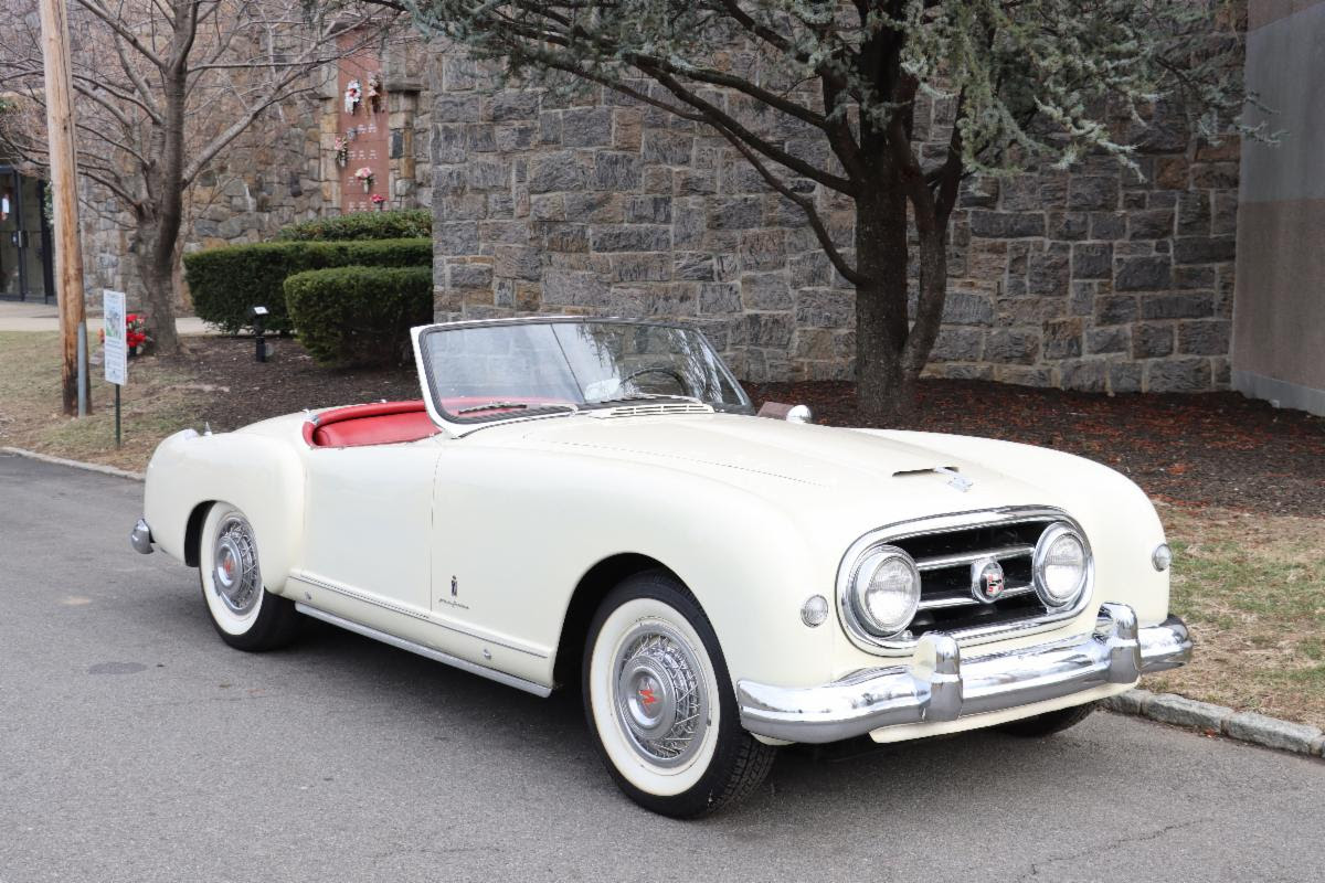 1953 Nash-Healey Roadster by Pinin Farina