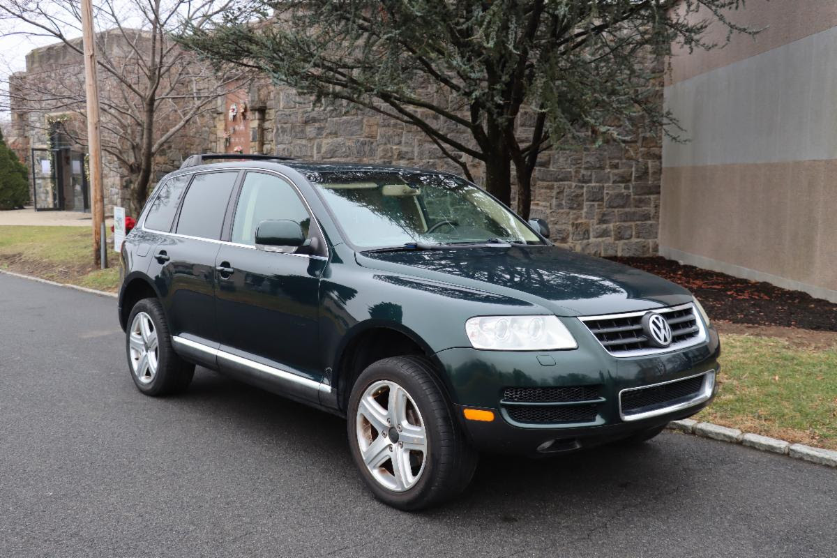 New Arrival 2004 Volkswagen Touareg -63k miles from new