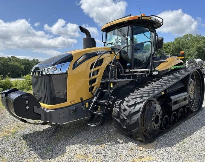 2019 Challenger 875E Tractor, Only 1,987 Hours!