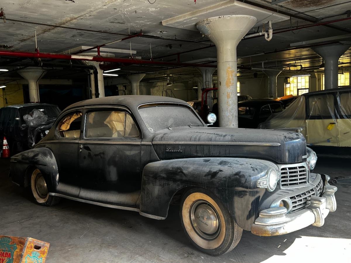 Winter sale! 1947 Lincoln Zephyr Coupe