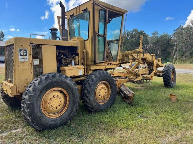 1986 CAT 120G Road Grader