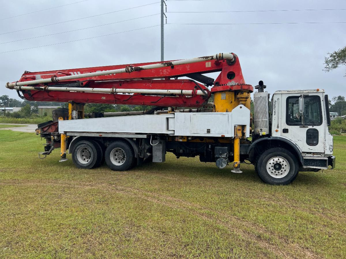 2009 37M Sany Concrete Pump Truck