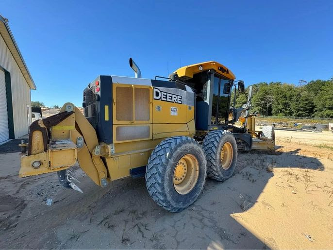 2014 John Deere 762G AWD Road Grader w/Rear Ripper