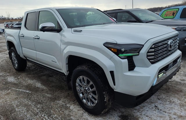 2024 Toyota Tacoma 4X4 Double Cab Hybrid - Limited