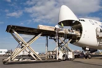 BOEING 747-400F 