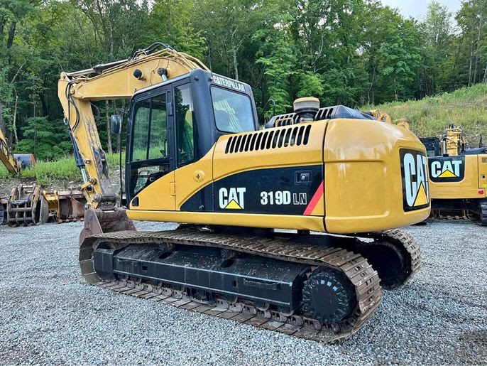 2009 CAT 319D LN Excavator