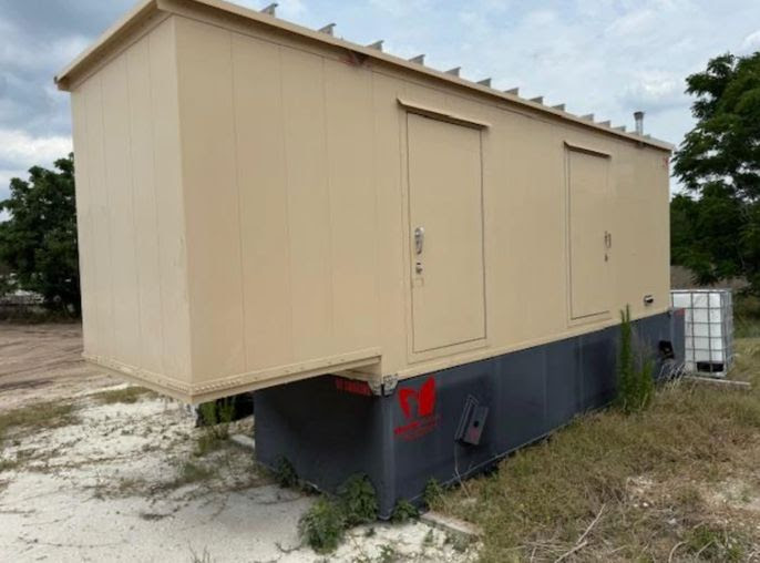 2018 Cat C7.1 200 KW Generator w/ 1,640 Gallon Fuel, Electric Panel & Very Low Hrs!!!