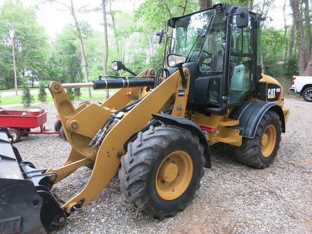 2014 CAT 908H2