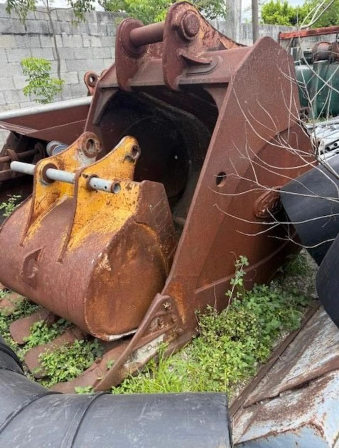 Geith 60” (4 Yard) Excavator Bucket