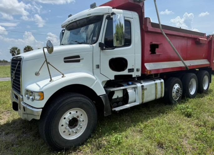 2016 Volvo Tri-Axle Dump Truck w/ Automatic Transmission (Nice Truck!!!)