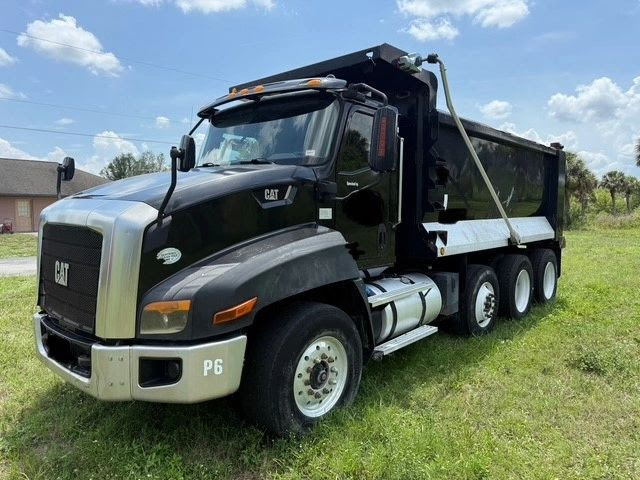 2014 CAT CT660S Tri-Axle Dump Truck 