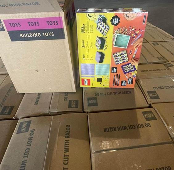 LEGO Mixed Toys. 42,350 Units. EXW Dallas, TX REDUCED $6.99 Unit.