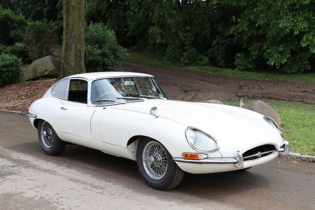 Right-Hand-Drive  1964 Jaguar XKE Series I Coupe