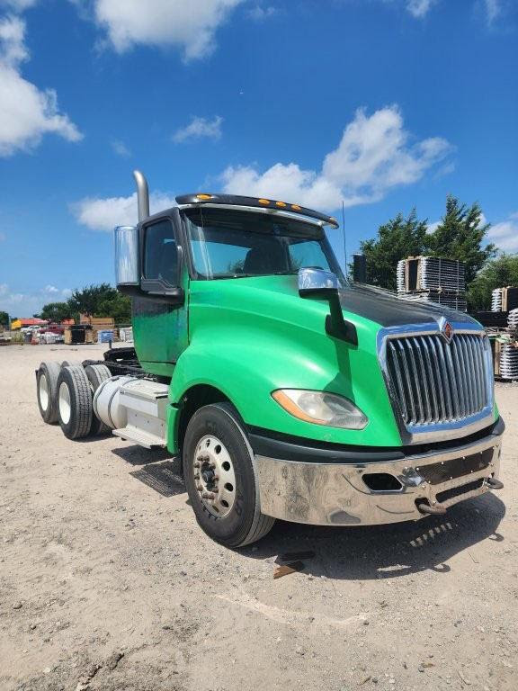 2018 International LT625 Day Cab
