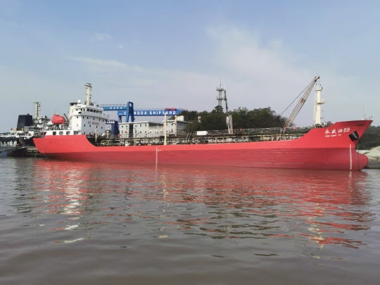 Ref. No. : BNC-BT-4352-07 (M/T YONG SHENG YOU 59), OIL TANKER / ASPHALT TANKER