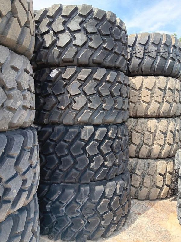 Quantity 20! Unused Bridgestone 23.5 R25 Tires, tires and wheels! - $65,000 for all!