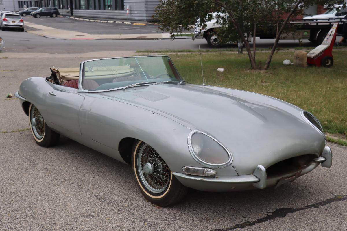 1965 Jaguar XKE Series I 4.2 Roadster with Matching Numbers