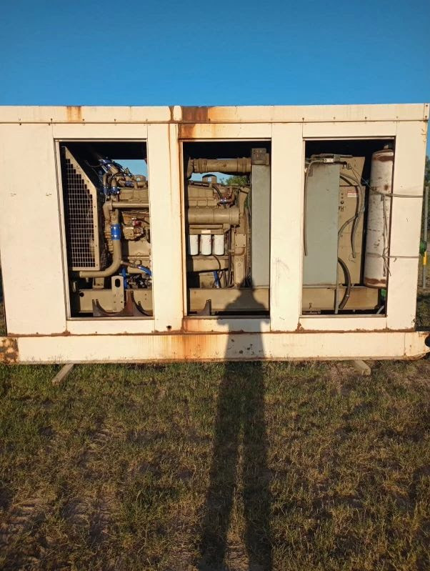 Cummins 600KW Diesel Generator, Only 65 Hours! 