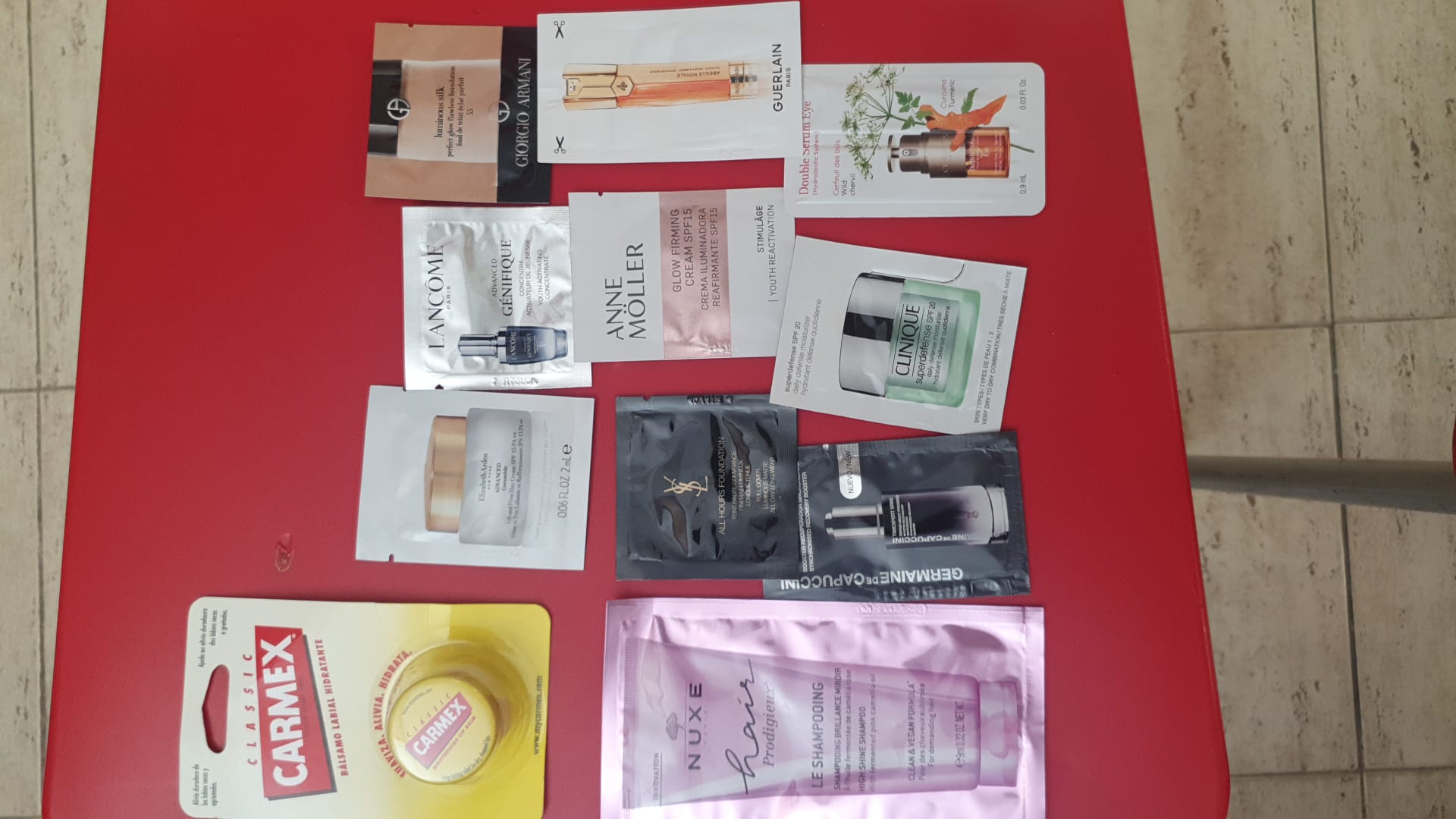 Lot samples of big brand cosmetics offer exw Europe 