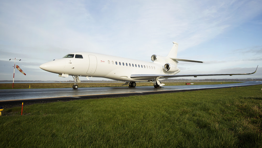 ** NEW TO MARKET ** 2017 Dassault Falcon 8X