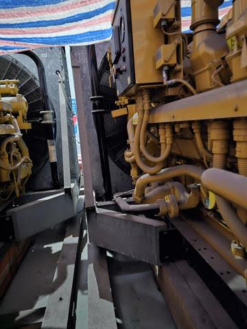 3x CAT3512B,year:2009,hours:zero,with Radiator