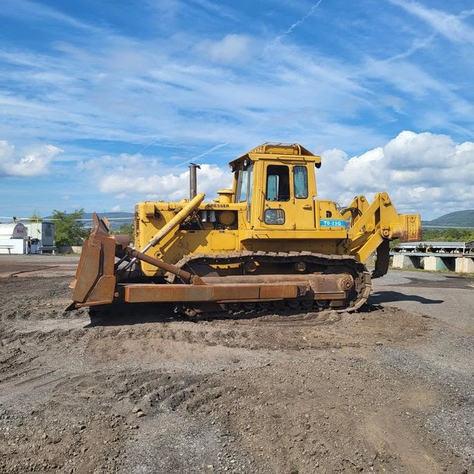 1985 Dresser TD25G Dozer w/Ripper