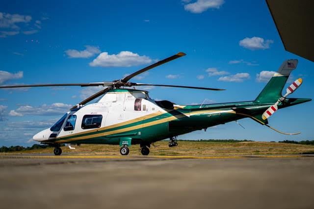 2 x 2004 A109E: N901CM & N901EM