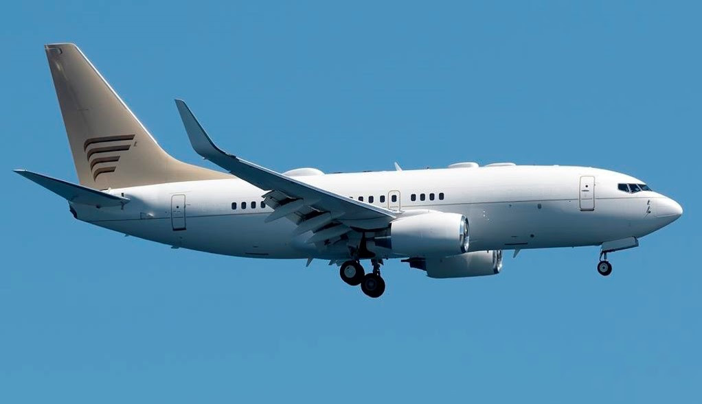 NOW AVAILABLE FOR SALE  2001 BOEING BUSINESS JET