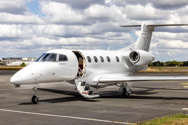 2015 Embraer Phenom 300