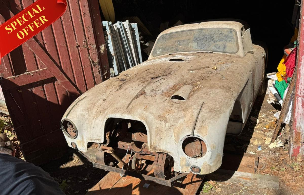 1953 Aston Martin DB2 Vantage Coupe
