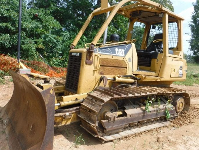  2006 CAT D5GXL Dozer