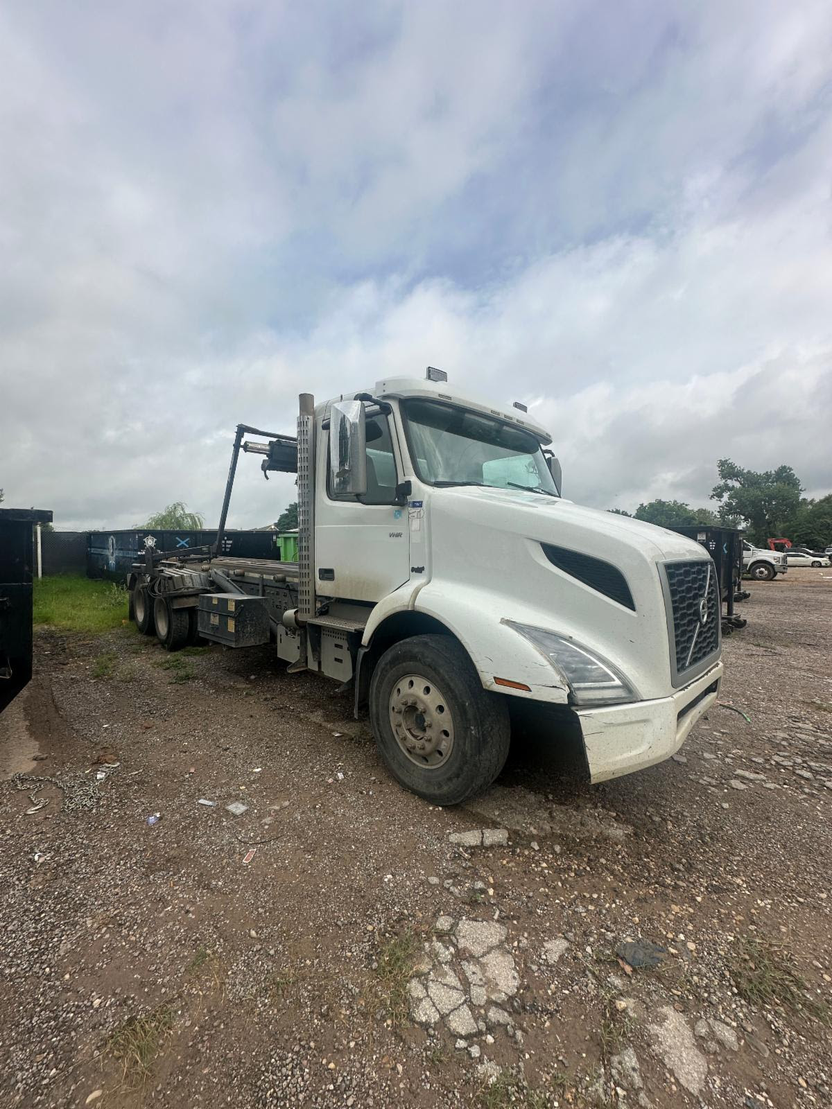 2020 Volvo VNR Tandem Axle Roll-Off Truck — $87,000