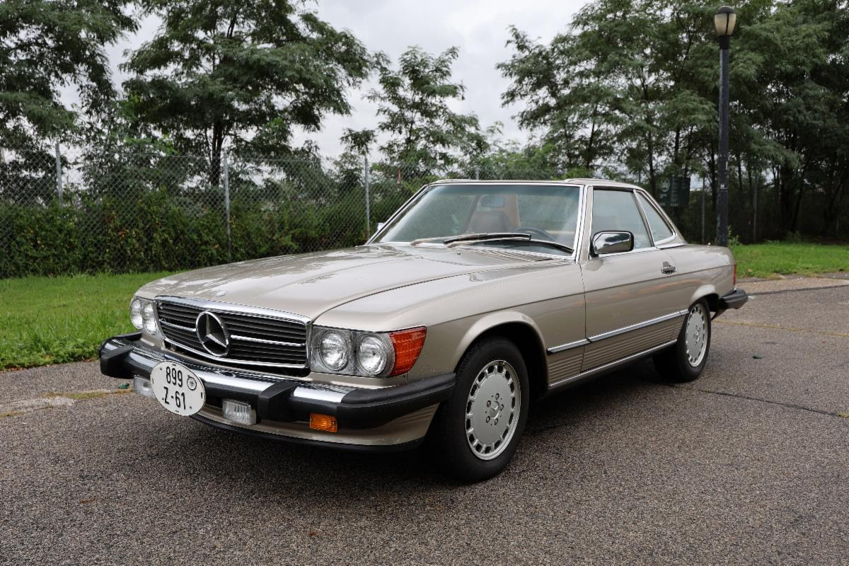1989 Mercedes-Benz 560SL 