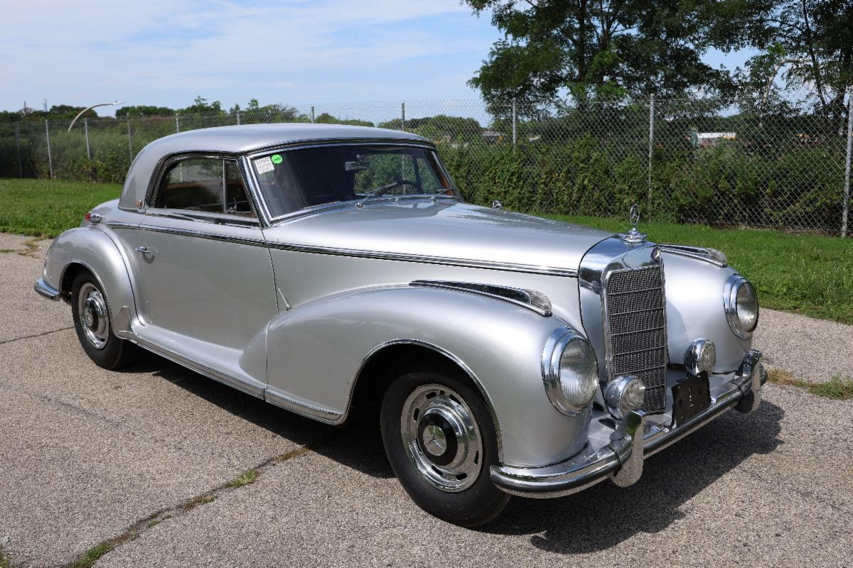 1953 Mercedes-Benz 300S Coupe