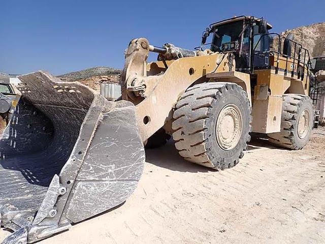 FOR SALE: CAT. 988K HIGH LIFT - **REDUCED PRICES**