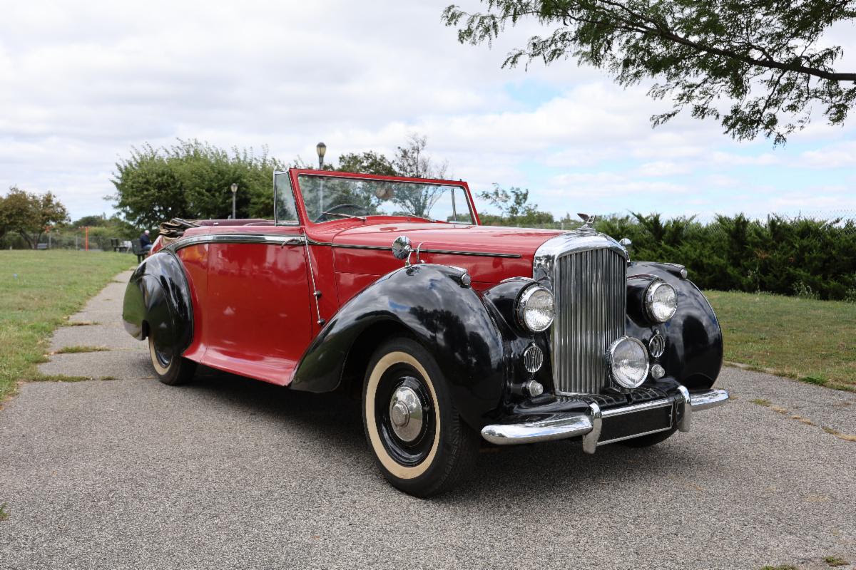 1947 Bentley Mark VI Drophead Coupe 